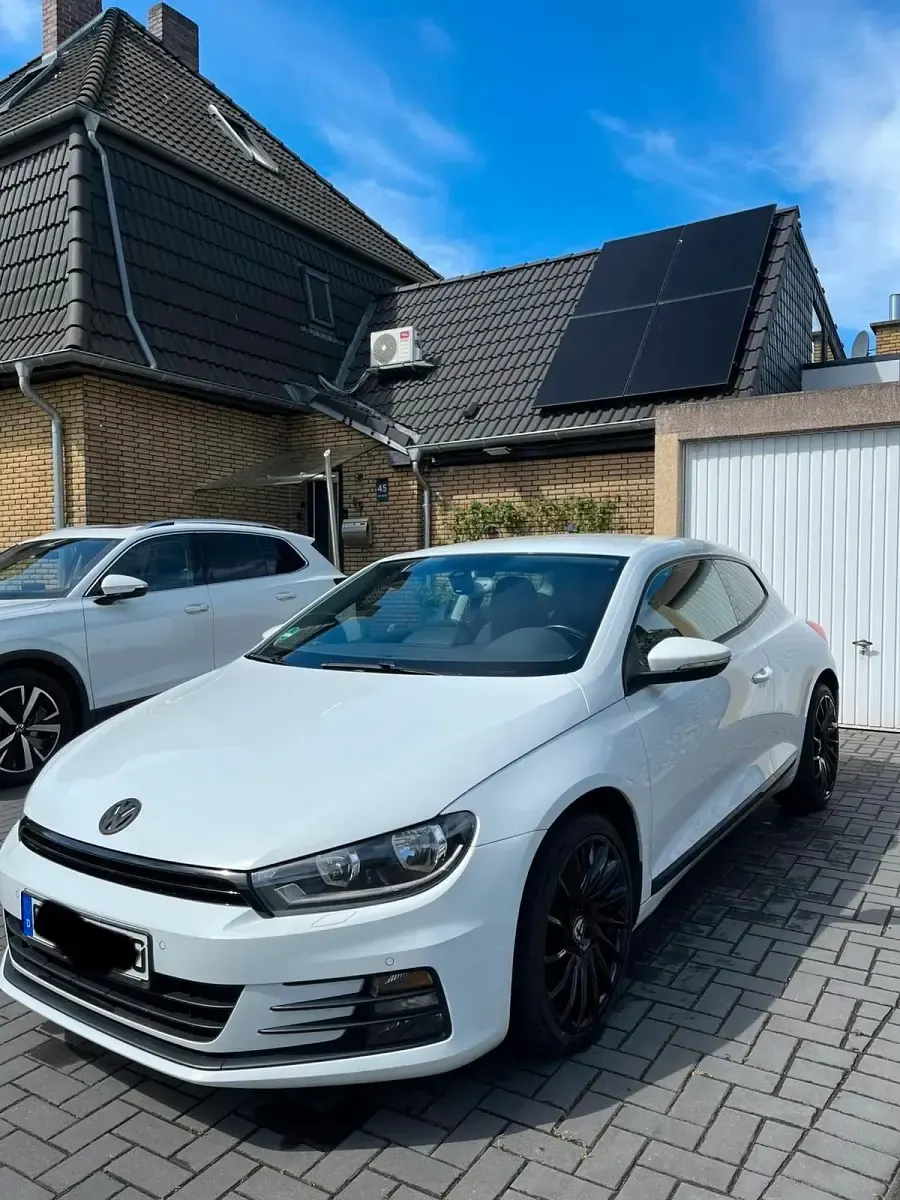 Gebraucht VW Scirocco Sound 179 PS (131 kW) 2018 Weiß Coupé