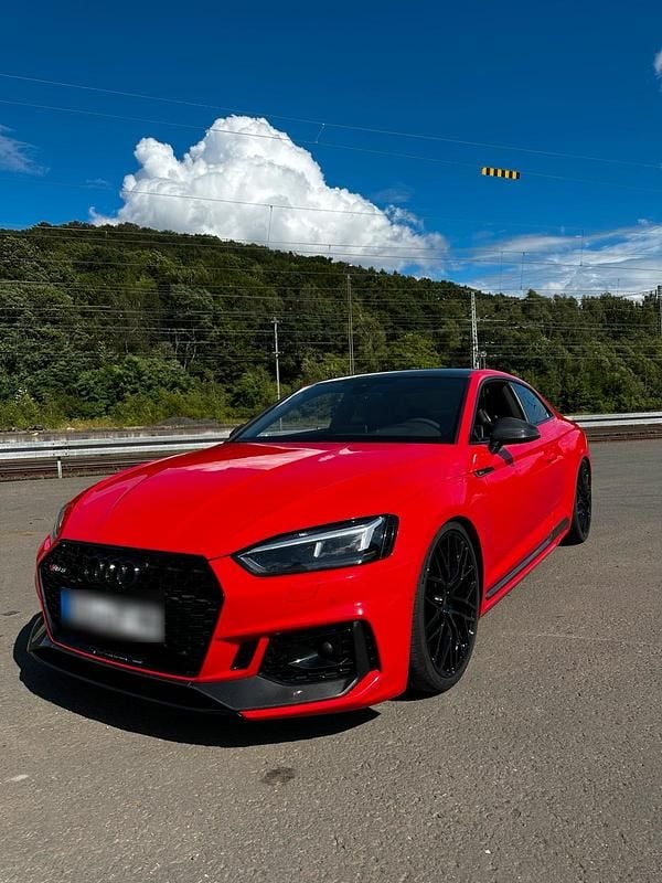 Rot Gebraucht 2017 Audi RS5 Ambiente Coupé | 40.000 € (Fairer Preis) - Bild 1/4