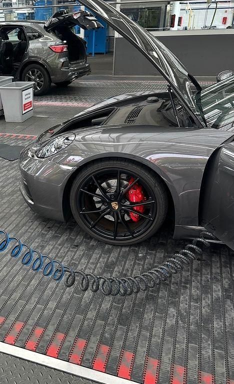 Gebraucht Porsche Boxster GTS 366 PS (269 kW) 2018 Grau Cabrio