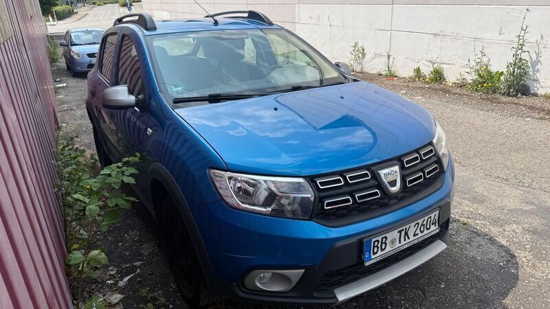 Blau sky Gebraucht 2017 Dacia Sandero Prestige Kleinwagen | 4.999 € (Superpreis) - Bild 1/4