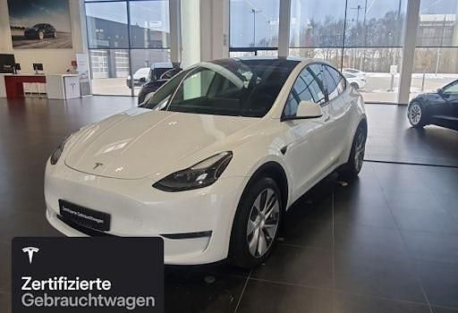 Gebraucht Tesla Model Y 273 kW (372 PS) 2023 Weiß SUV