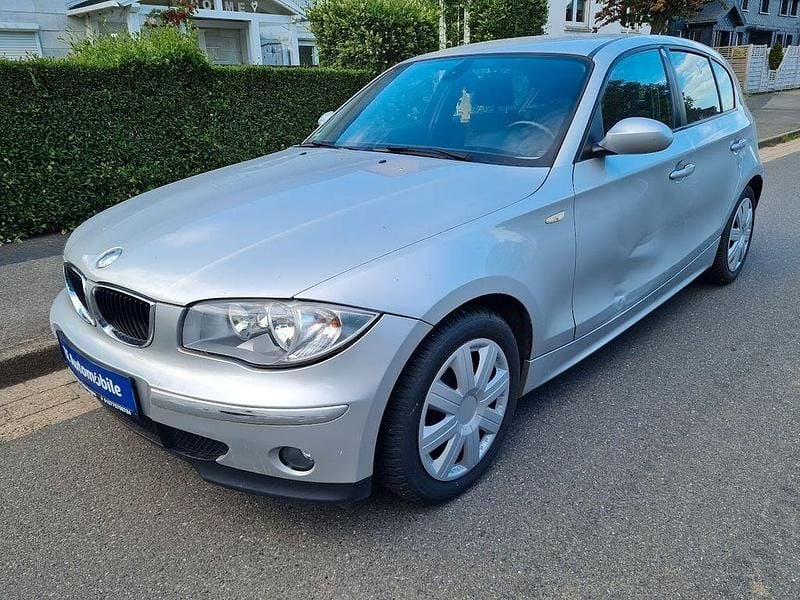 Silber Gebraucht 2005 BMW 116 Advantage Kleinwagen | 1.299 € (Superpreis) - Bild 1/4