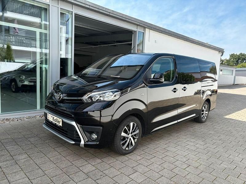 Beige Gebraucht 2022 Toyota Proace Verso Kombi | 34.500 € (Fairer Preis) - Bild 1/4