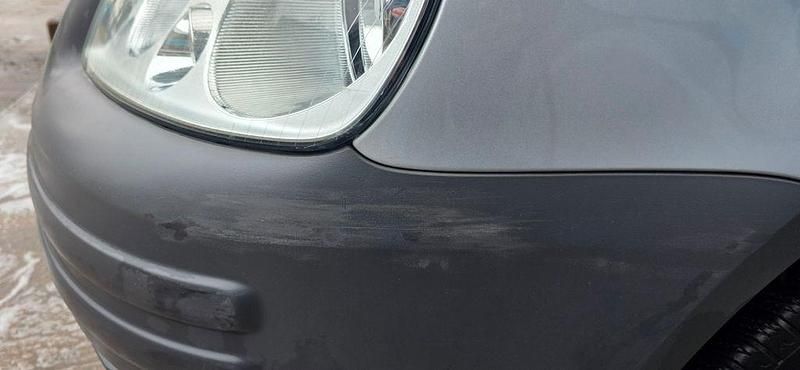 Gebraucht VW Caddy Life 75 PS (55 kW) 2006 Silber Van / Kleinbus