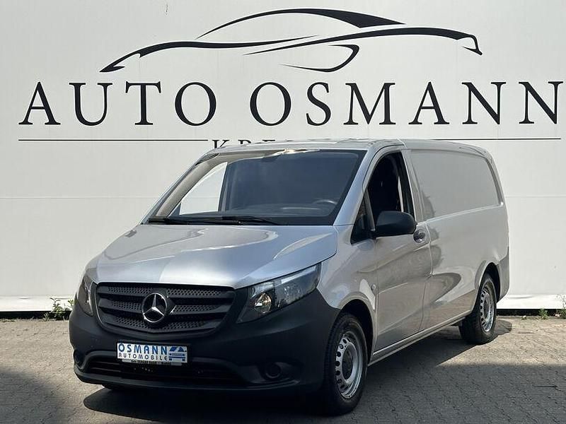 Silber Gebraucht 2019 Mercedes Vito Van / Kleinbus | 15.900 € (Superpreis) - Bild 1/4