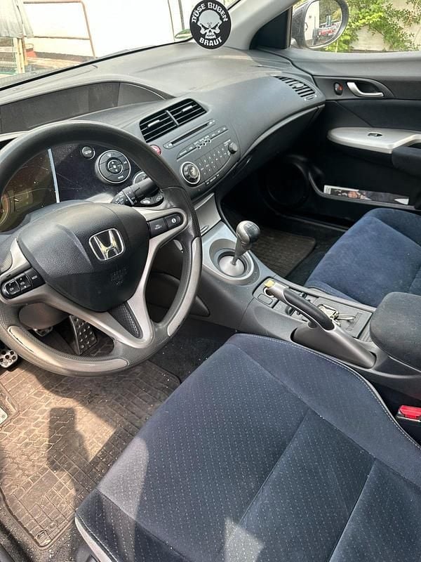 Gebraucht Honda Civic Executive 143 PS (105 kW) 2008 Schwarz Limousine