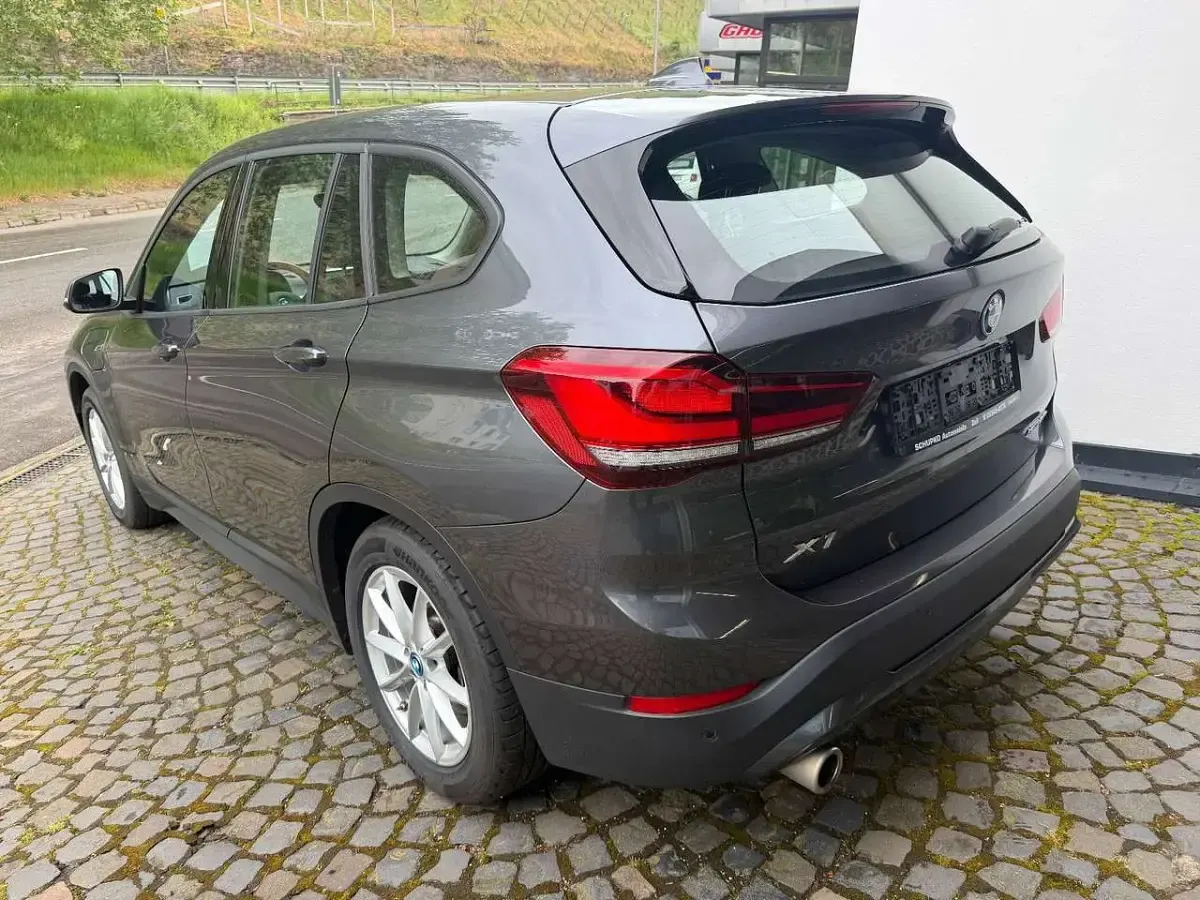 Gebraucht BMW X1 Advantage 220 PS (161 kW) 2022 Grau SUV