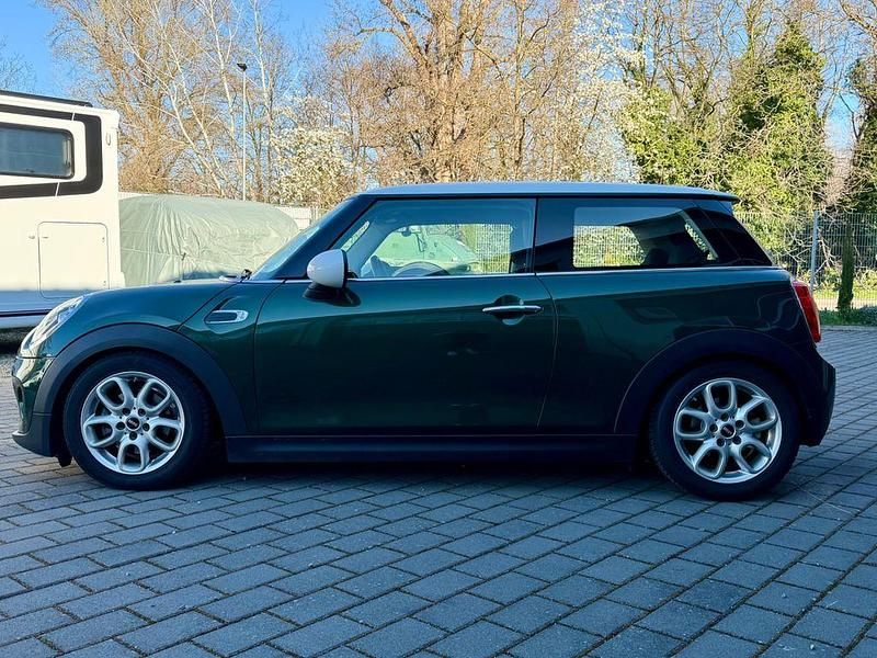 Gebraucht Mini Cooper 136 PS (100 kW) 2015 Grün Kleinwagen