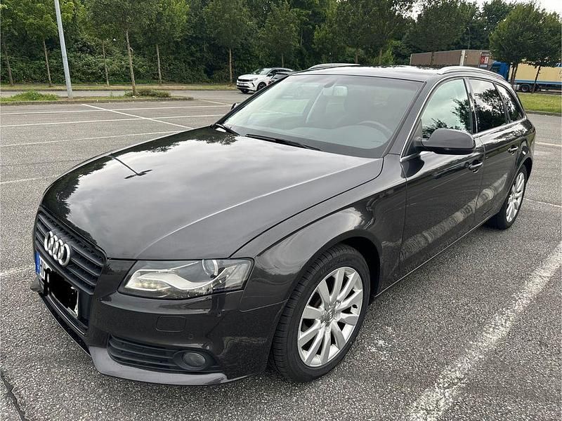 Grau Gebraucht 2010 Audi A4 Kombi | 7.299 € (Fairer Preis) - Bild 1/4
