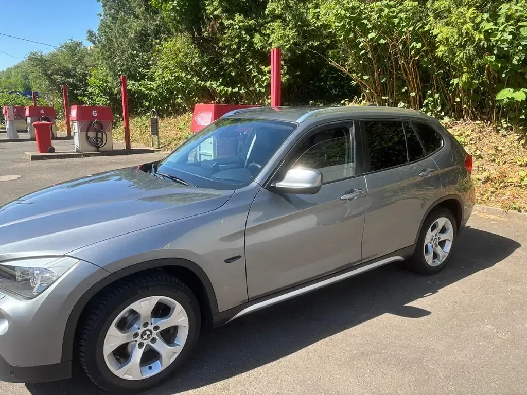 Gebraucht BMW X1 Performance 143 PS (105 kW) 2010 Grau SUV