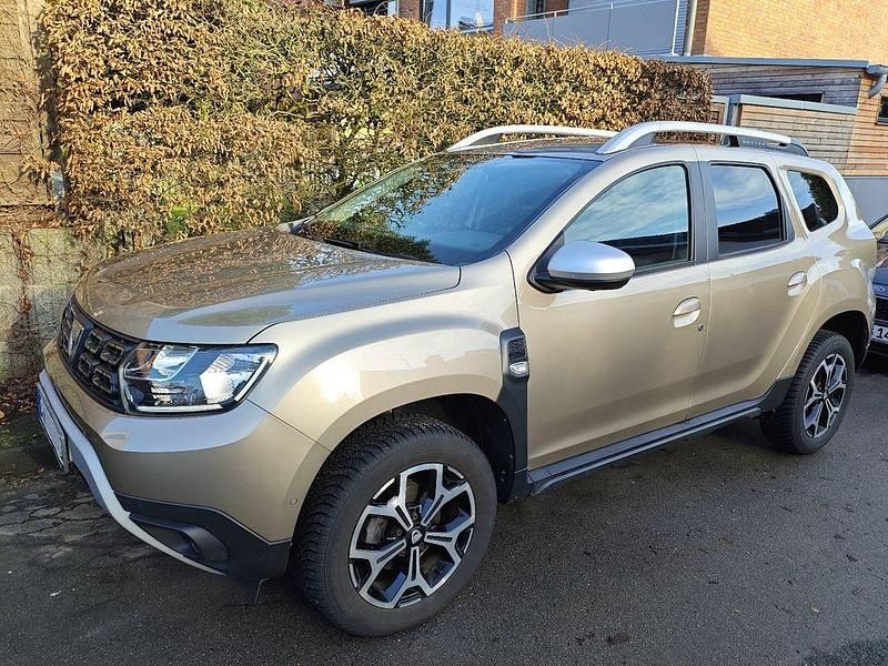Beige Gebraucht 2020 Dacia Duster Prestige SUV | 13.800 € (Fairer Preis) - Bild 1/4