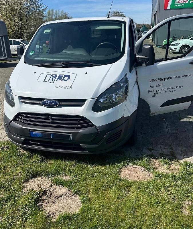 Usado Ford Transit Custom 100 HP (73 kW) 2013 Branco Monovolume