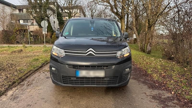 Gebraucht Citroën Berlingo 128 PS (94 kW) 2019 Schwarz Van / Kleinbus