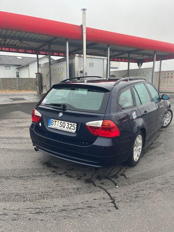Gebraucht BMW 318 129 PS (94 kW) 2007 Kombi