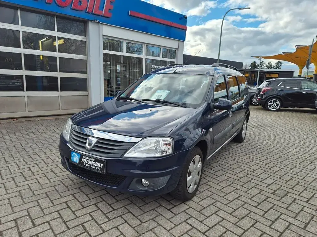Używany Dacia Logan MCV Lauréate 84 KM (61 kW) 2013 Niebieski Kombi