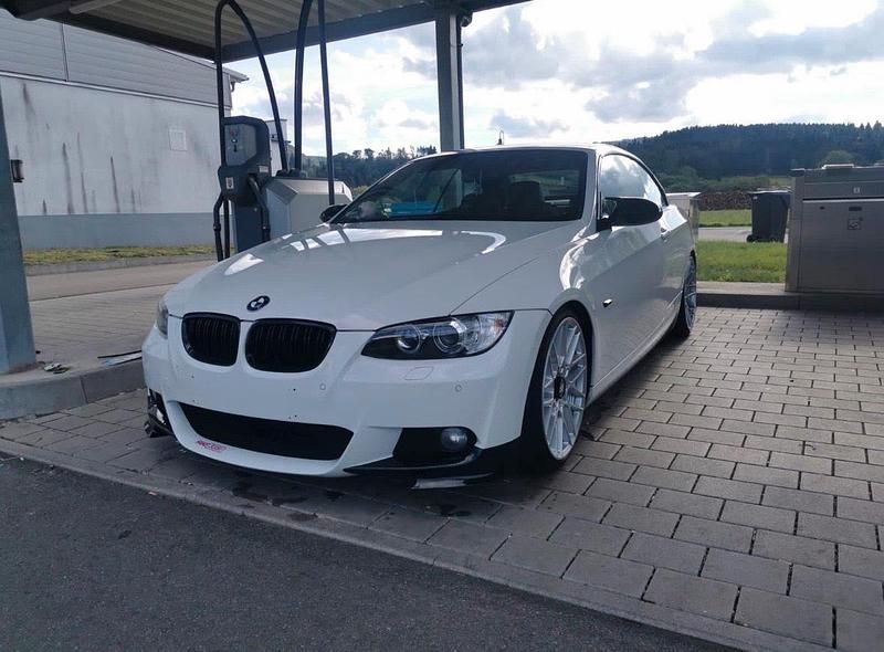 Gebraucht BMW 335 Cabriolet Performance 218 PS (160 kW) 2007 Weiß Cabrio