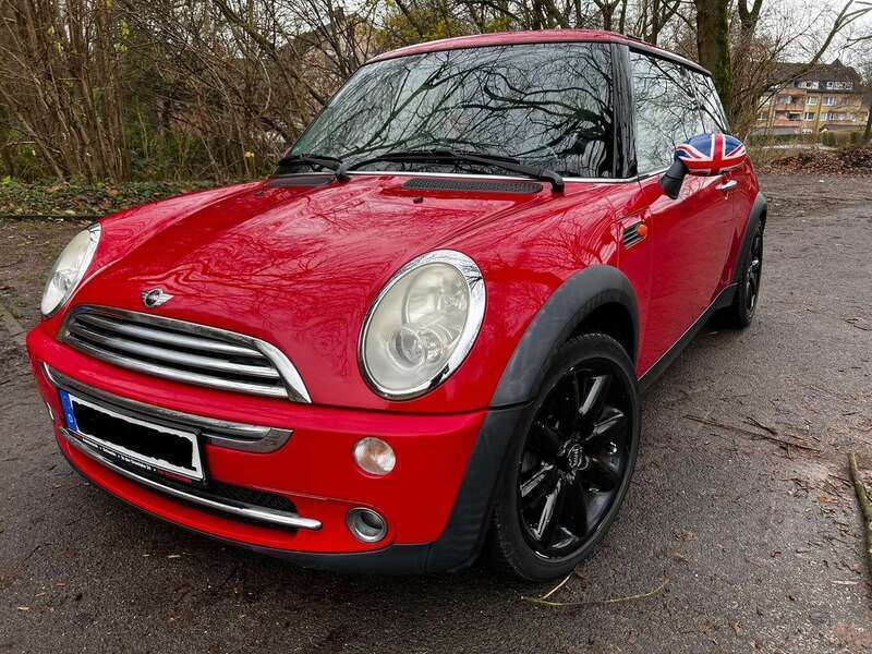 Rot Gebraucht 2005 Mini ONE Kleinwagen | 3.950 € (Fairer Preis) - Bild 1/4