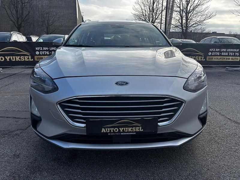 Gebraucht Ford Focus Cool & Connect 120 PS (88 kW) 2021 Weiß Limousine