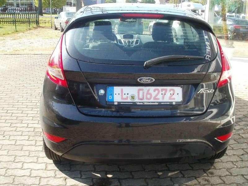 Gebraucht Ford Fiesta 97 PS (71 kW) 2008 Schwarz Kleinwagen