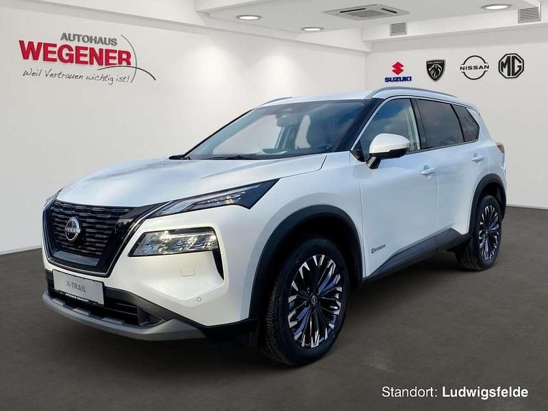 Pearl white Gebraucht 2024 Nissan X-Trail 360º SUV | 40.990 € (Fairer Preis) - Bild 1/4