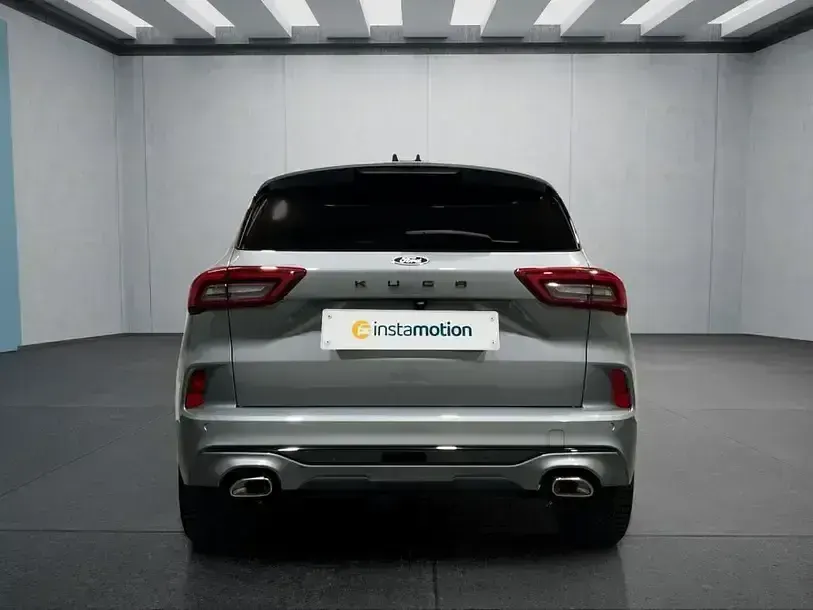 Gebraucht Ford Kuga ST-Line 186 PS (136 kW) 2024 Silber SUV