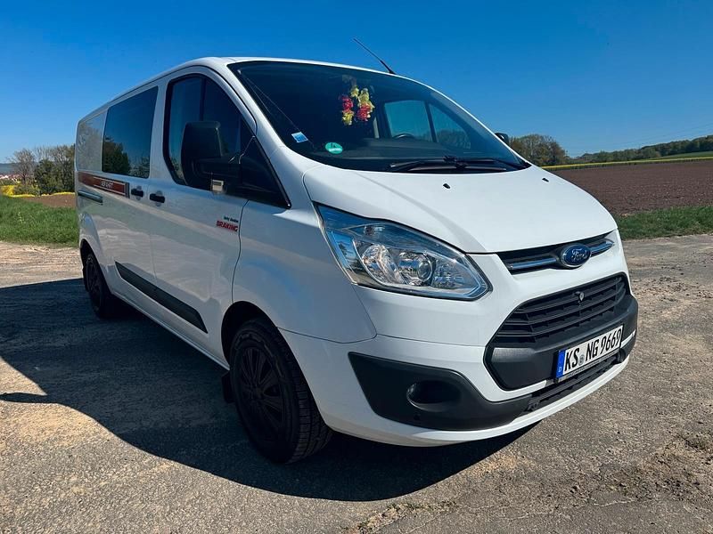 Second-hand Ford Transit 101 CP (74 kW) 2015 Alb Monovolum
