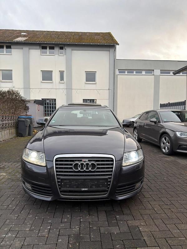 Grau Gebraucht 2010 Audi A6 S-Line Kombi | 5.000 € (Fairer Preis) - Bild 1/4