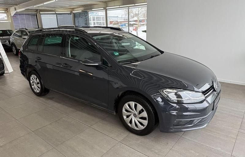 Gebraucht VW Golf VII 116 PS (85 kW) 2019 Grau Kombi