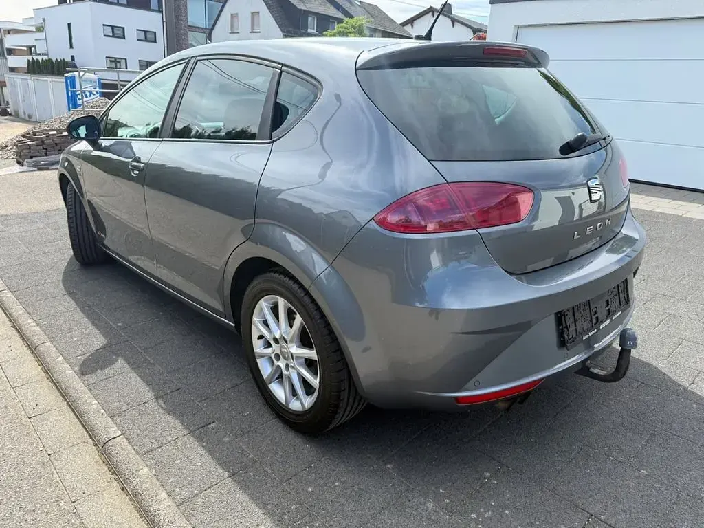 Usata Seat Leon Copa 125 CV (91 kW) 2012 Grigio Berlina