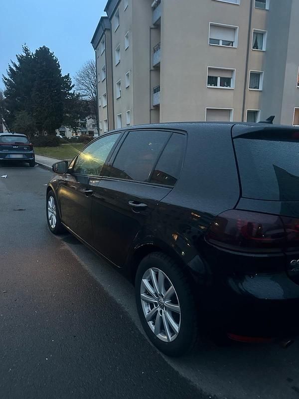 Gebraucht VW Golf VI Sport 110 PS (80 kW) 2010 Schwarz Kleinwagen