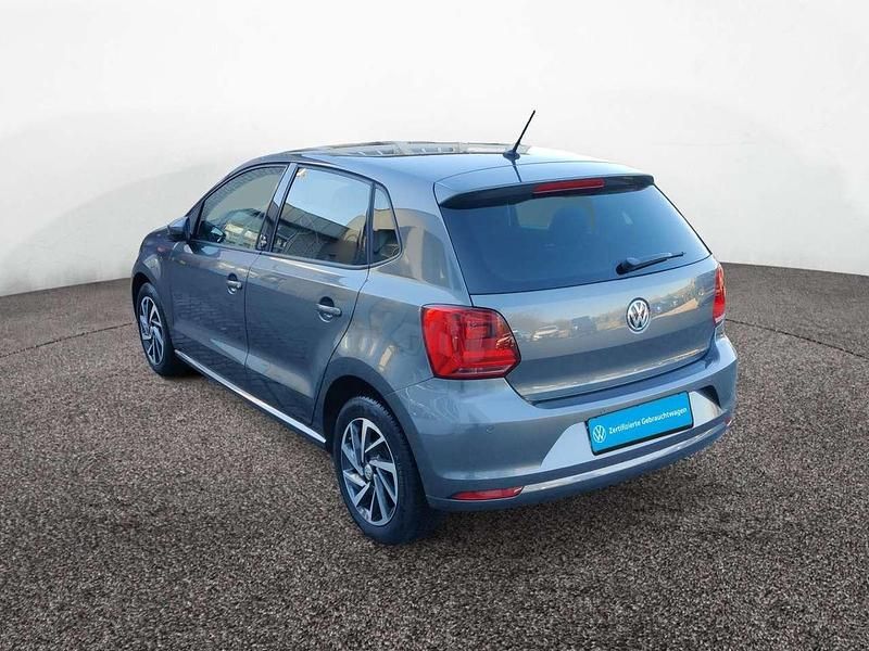 Gebraucht VW Polo Sound 75 PS (55 kW) 2017 Grau Limousine