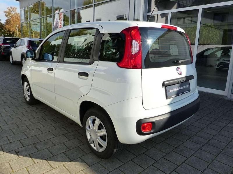 Gebraucht Fiat Panda Lounge 69 PS (50 kW) 2018 Gelato weiß 296 Kleinwagen