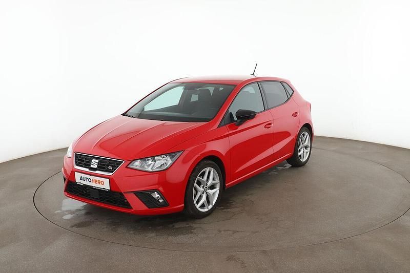 Rot Gebraucht 2021 Seat Ibiza FR Limousine | 15.170 € (Superpreis) - Bild 1/3
