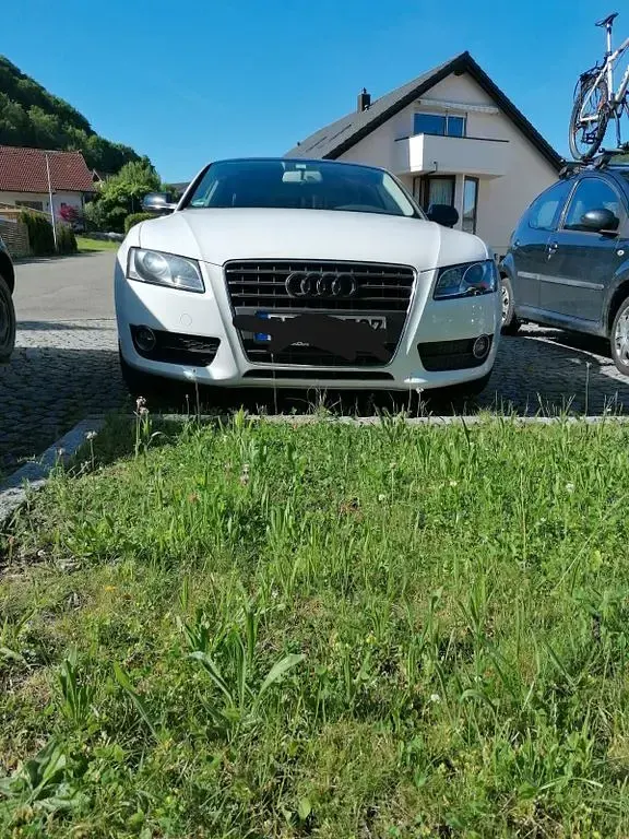 Gebraucht Audi A5 179 PS (131 kW) 2009 Weiß Coupé
