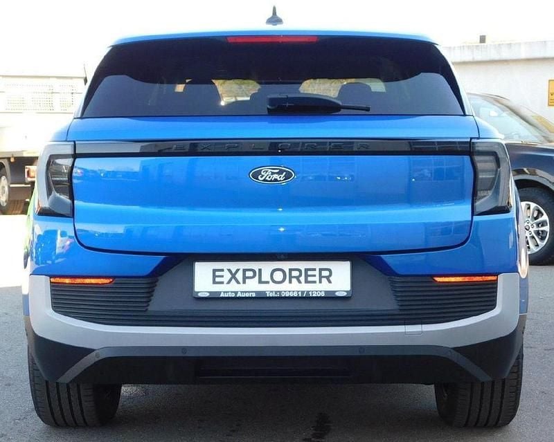 Neu Ford Explorer 210 kW (286 PS) 2026 Blau SUV