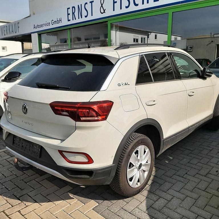Gebraucht VW T-Roc 150 PS (110 kW) 2025 Grau SUV