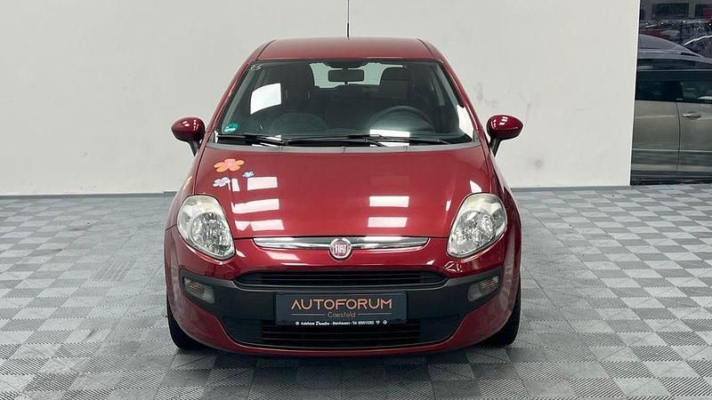 Gebraucht Fiat Punto Evo Dynamic 77 PS (56 kW) 2010 Rot Kleinwagen