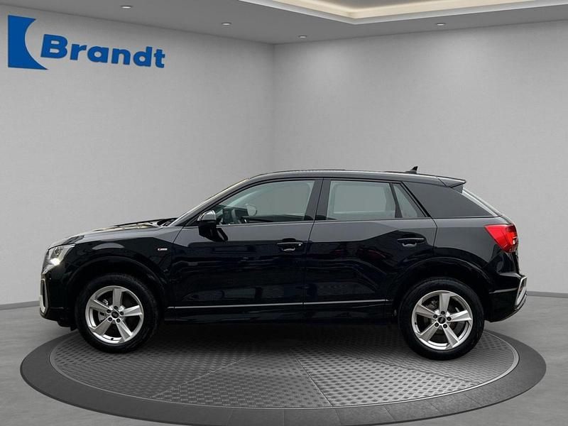 Gebraucht Audi Q2 S-Line 150 PS (110 kW) 2025 Schwarz SUV