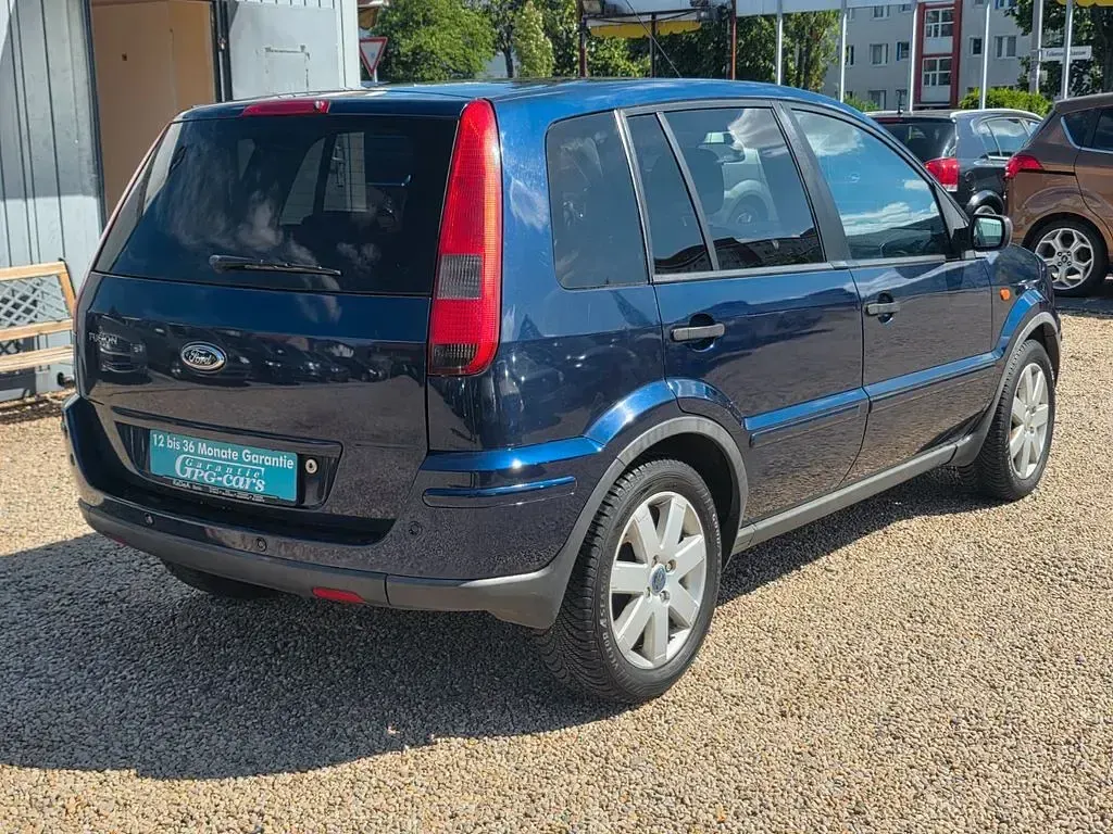 Gebraucht Ford Fusion 101 PS (74 kW) 2005 Blau Kleinwagen