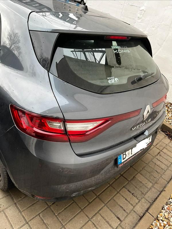 Gebraucht Renault Mégane IV 100 PS (73 kW) 2016 Grau Limousine