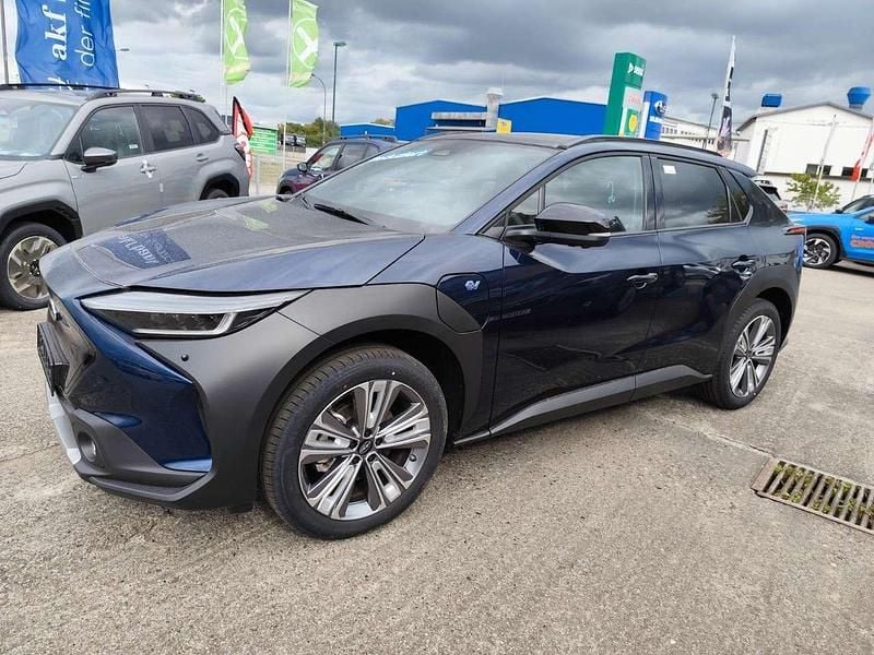 Blau Neu 2025 Subaru Solterra Platinum SUV | 39.490 € - Bild 1/4