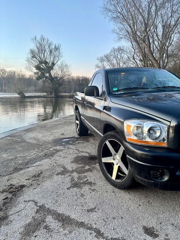 Usata Dodge Ram 349 CV (256 kW) 2006 Nero Pick-up
