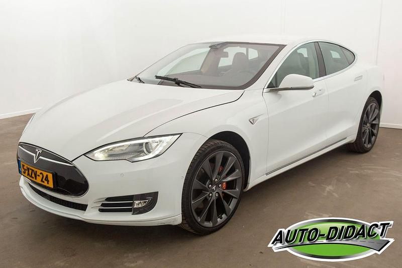 Gebraucht Tesla Model S 269 kW (367 PS) 2014 Weiß Kleinwagen