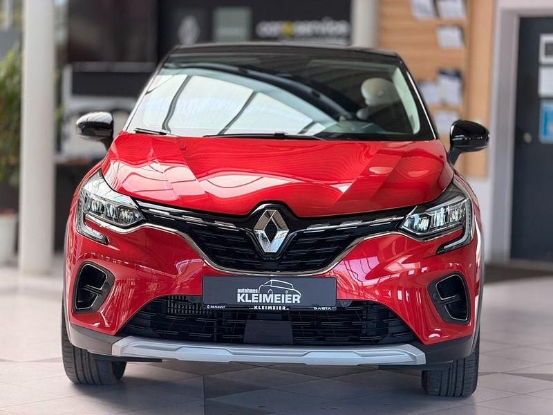 Gebraucht Renault Captur Techno 140 PS (102 kW) 2022 Rot SUV