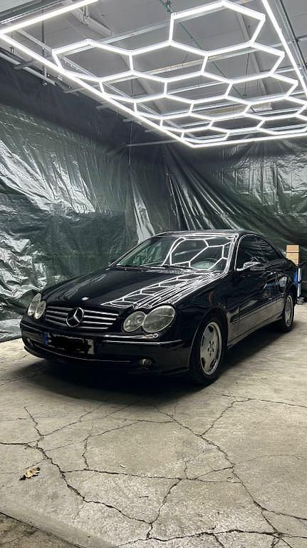 Schwarz Gebraucht 2005 Mercedes CLK200 Coupé | 6.000 € (Fairer Preis) - Bild 1/4