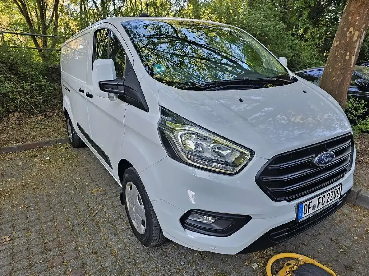 Używany Ford Transit Custom 170 KM (125 kW) 2021 Kombi