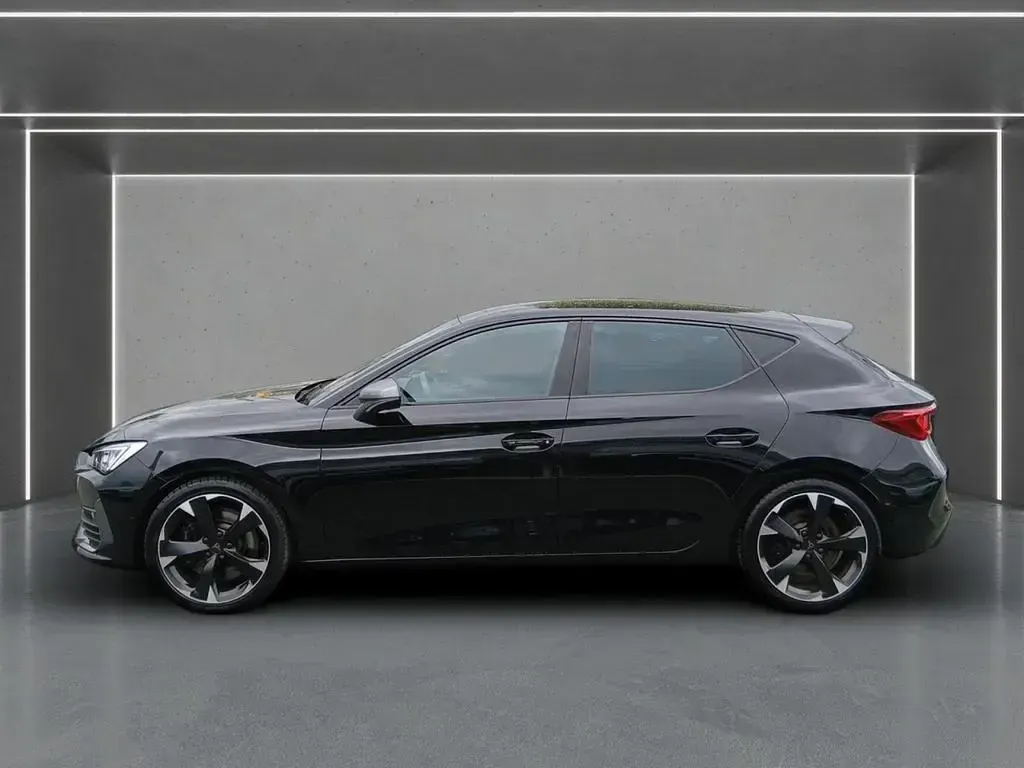 Gebraucht Cupra Leon 245 PS (180 kW) 2023 Midnight schwarz Limousine