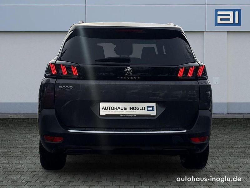 Gebraucht Peugeot 5008 Allure 131 PS (96 kW) 2024 Platiniumgrau SUV
