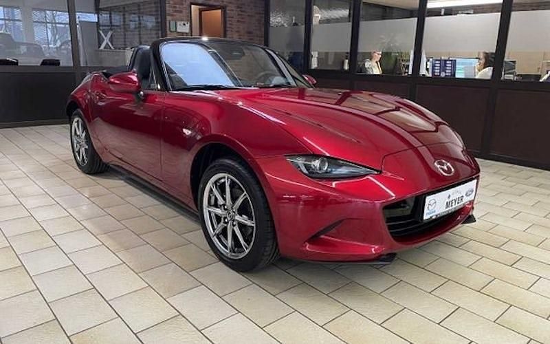 Magmarotmetallic Gebraucht 2025 Mazda MX5 Exclusive-Line Cabrio | 33.990 € (Teuer) - Bild 1/4
