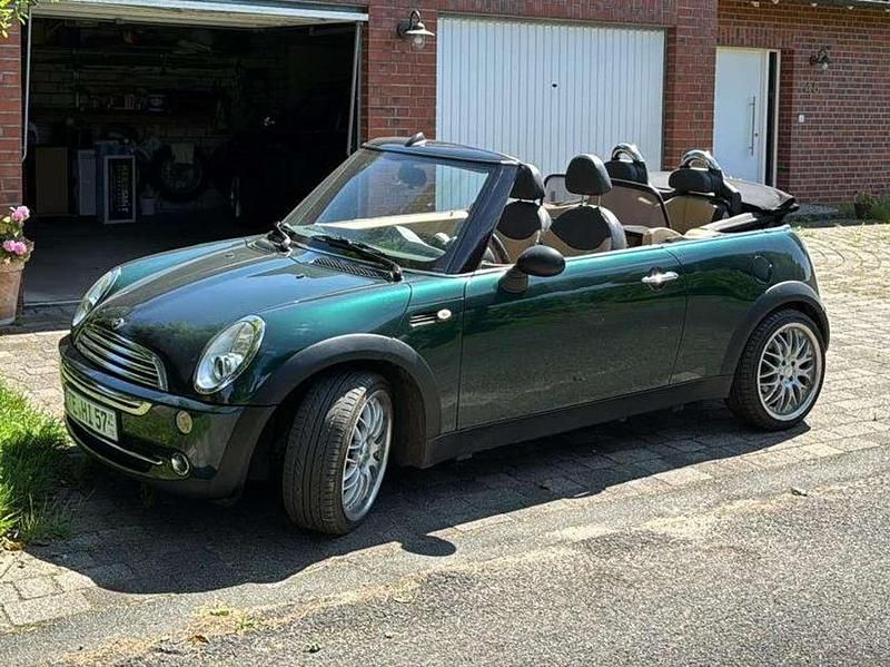 Grün Gebraucht 2005 Mini One Cabriolet Cabrio | 4.000 € (Fairer Preis) - Bild 1/4